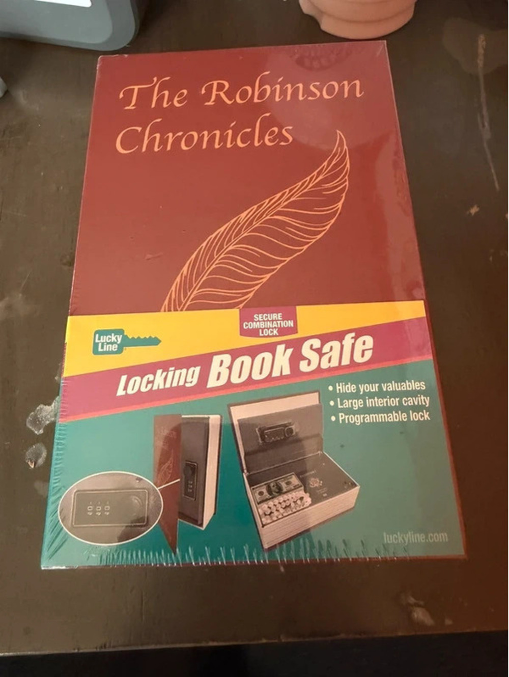 Locking book safe